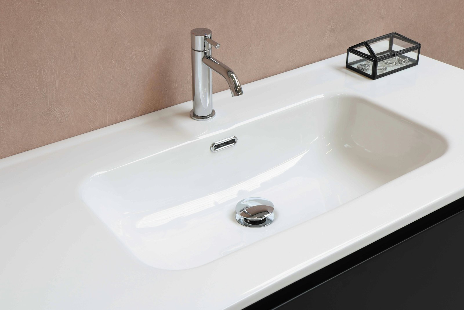 Update Plumbing — plumber in Los Angeles, CA